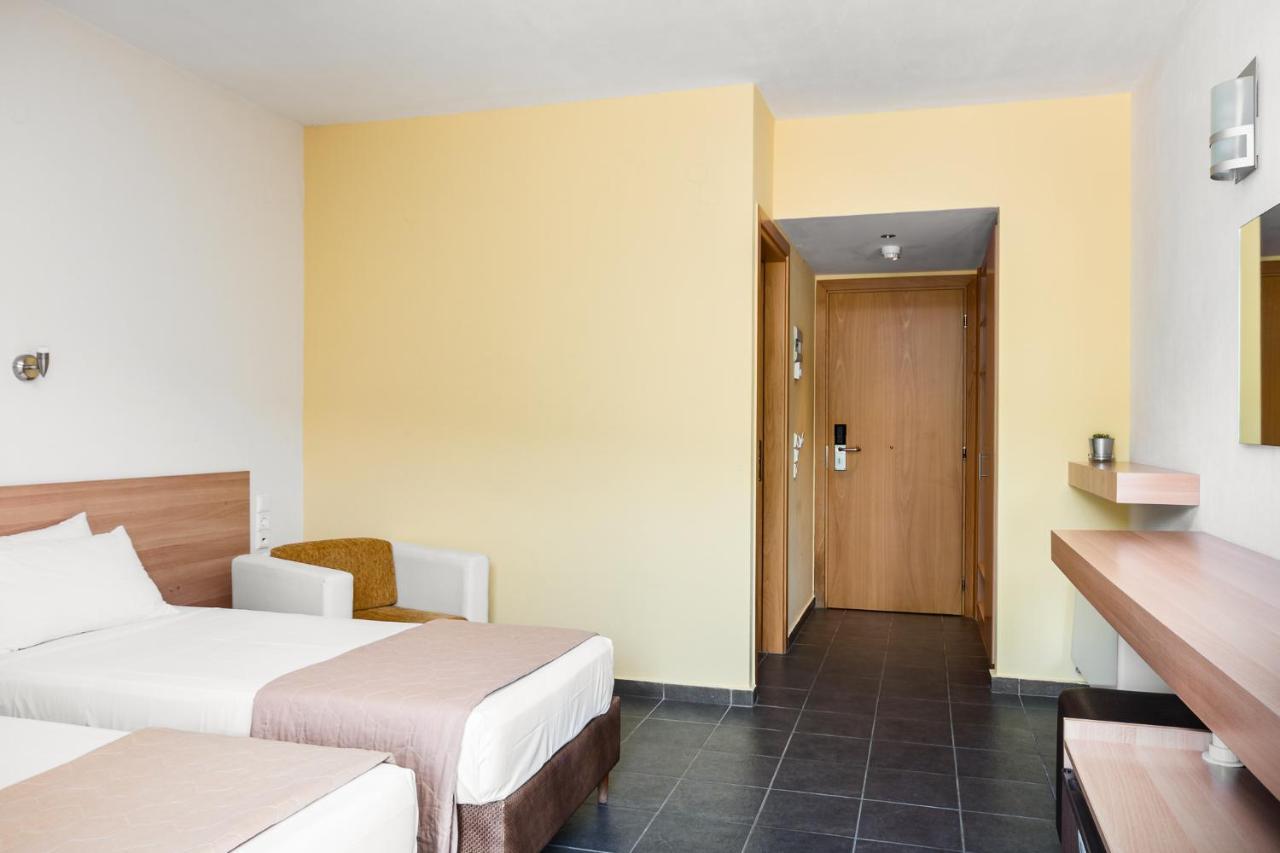 Gefiri Plakas Hotel, Tzoumerka Ngoại thất bức ảnh